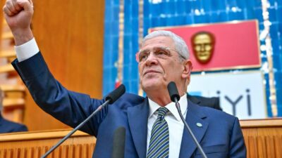 İYİ Parti Genel Başkanı Müsavat Dervişoğlu, partisinin 4. Olağan İzmir