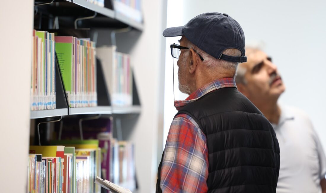 Muğla Okuyor: Büyükşehir’in Kitap Kampanyasıyla 5 Bin 200 Kitap Toplandı Muğla Büyükşehir Belediyesi’nin “Muğla Okuyor, Muğla Paylaşıyor” kampanyası yoğun ilgi