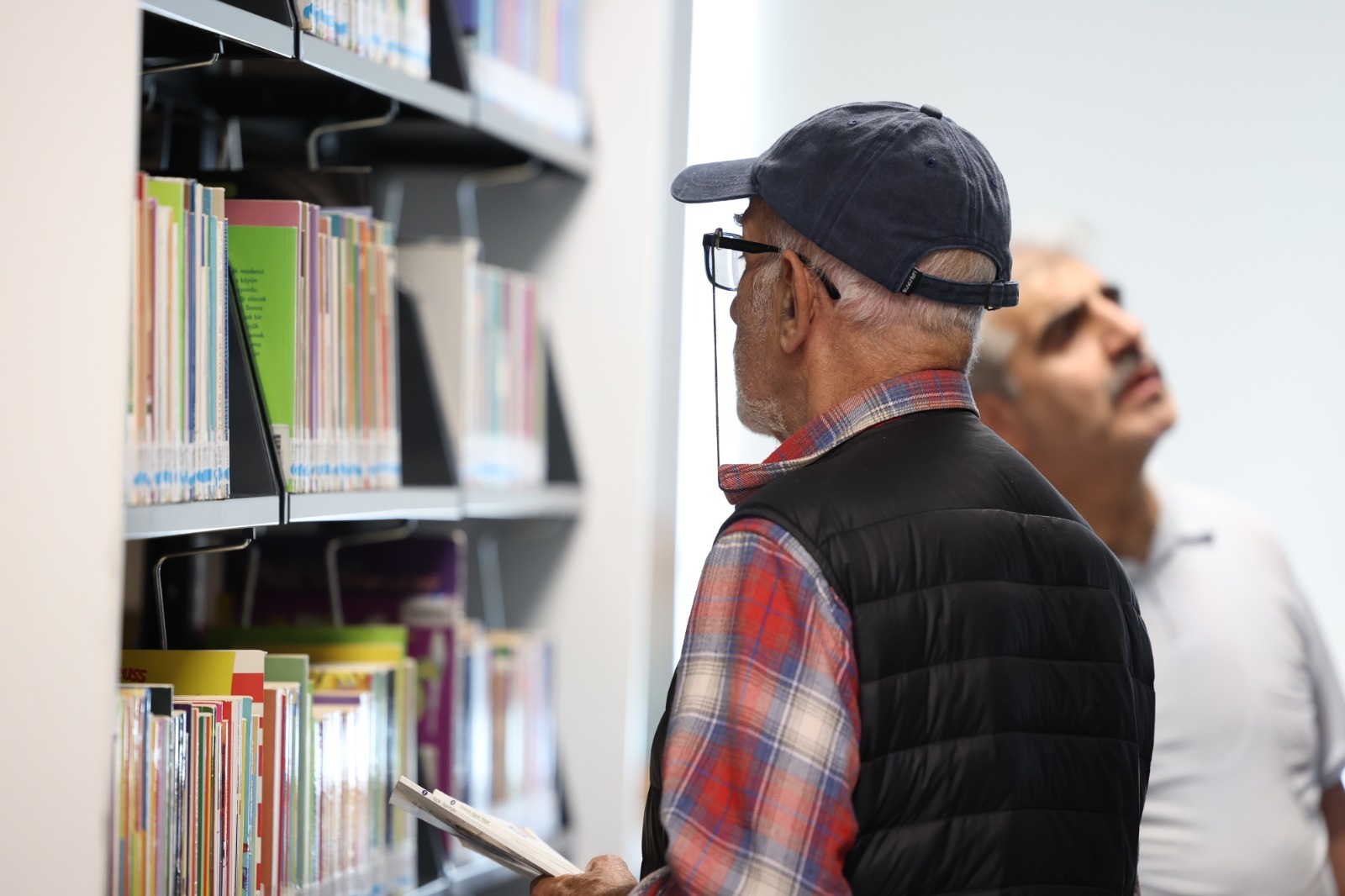 Muğla Büyükşehir Belediyesi’nin “Muğla Okuyor, Muğla Paylaşıyor” kampanyası yoğun ilgi