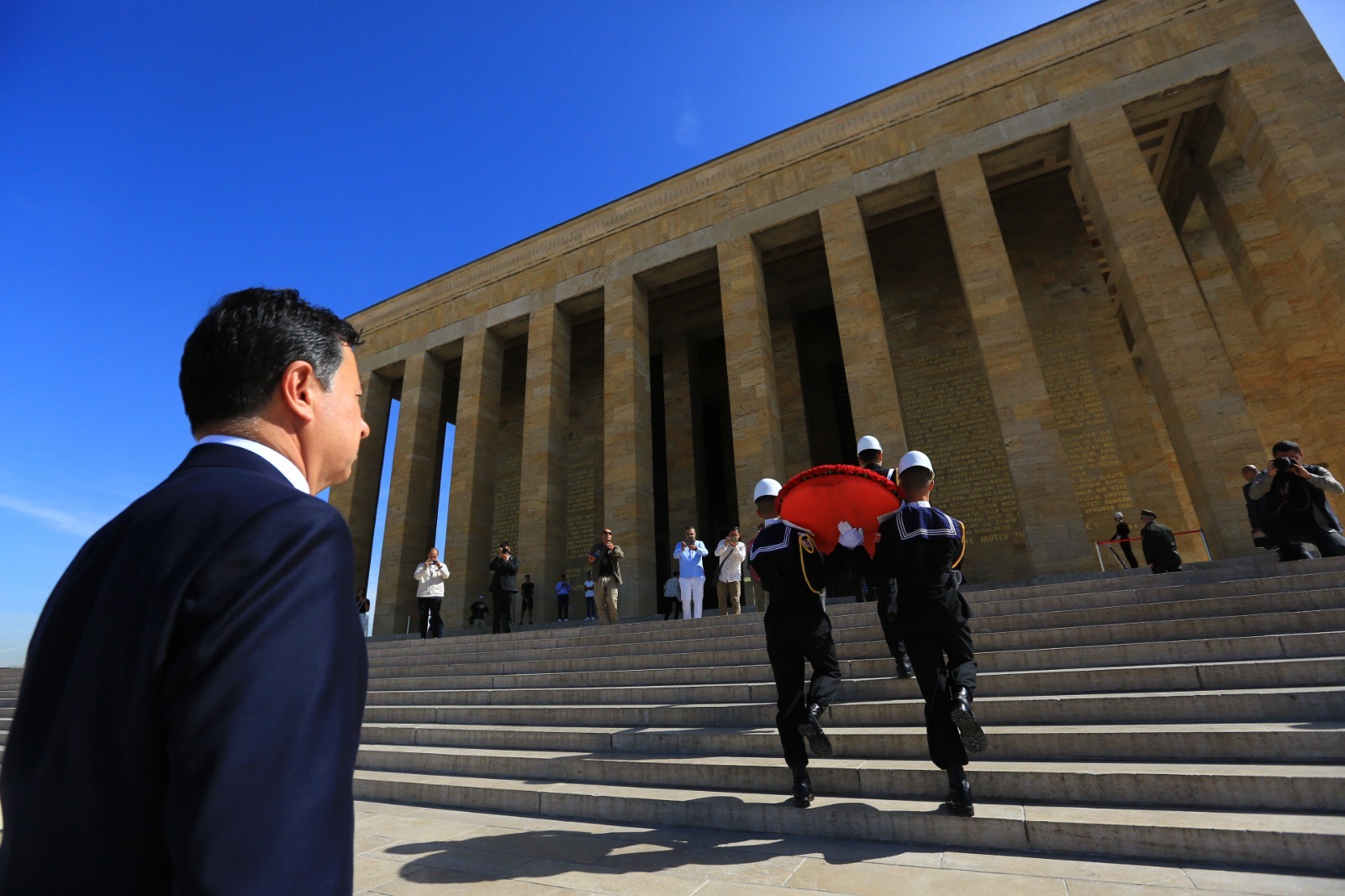 Muğla Büyükşehir Belediye Başkanı Ahmet Aras, 10 Kasım mesajında Atatürk'ün