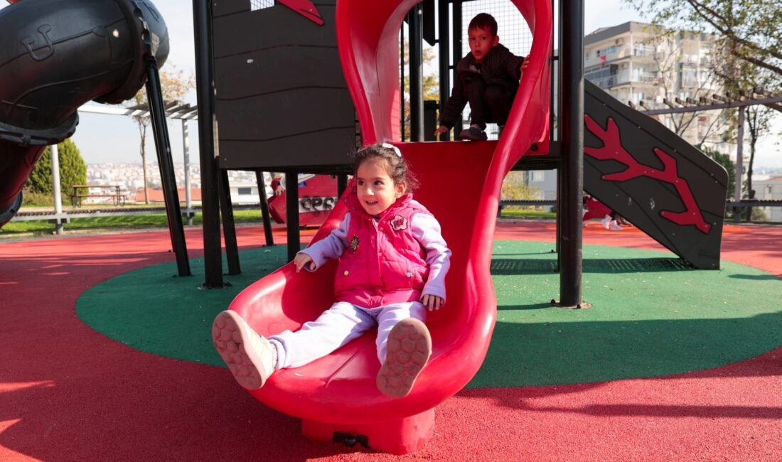 Buca Belediyesi, ilçenin nefes alanlarında büyük bir yenileme başlattı. Başkan