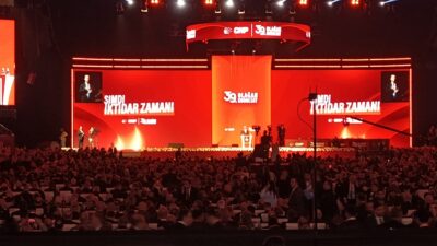 CHP’nin "Şimdi iktidar zamanı" sloganıyla başlayan 39. Olağan Kurultayı'nın ilk