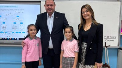 Menderes Maurice Aliberti-Esin Özgener İlkokulu 3/A sınıfında başkan yardımcısı olan