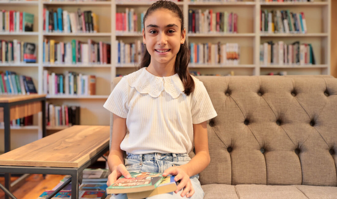 Buca Belediyesi tarafından tarihi Ernest Balladur Köşkü'nde açılan Cumhuriyet Kütüphanesi,