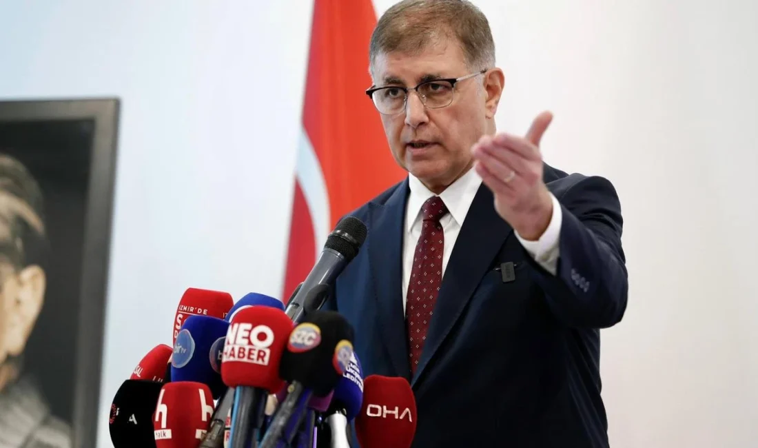 İzmir Büyükşehir Belediye Başkanı Tugay, görev kanunlarını gönderen AK Partili