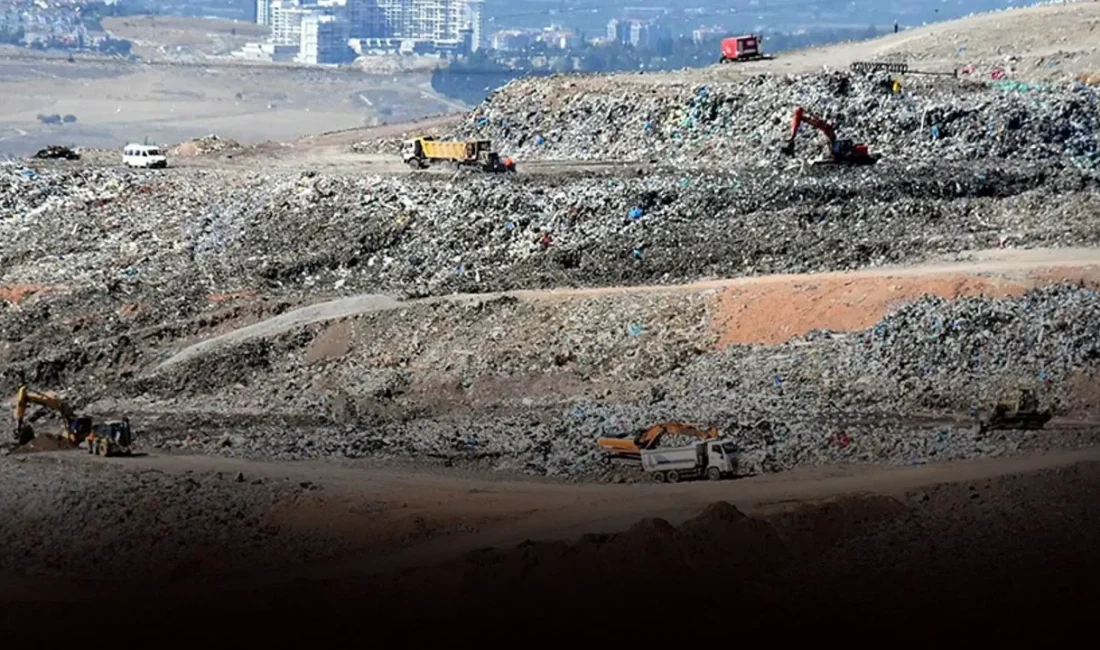 İzmir Büyükşehir Belediyesi'nin günlük yaklaşık 2.500 ton evsel atığının bertarafı,