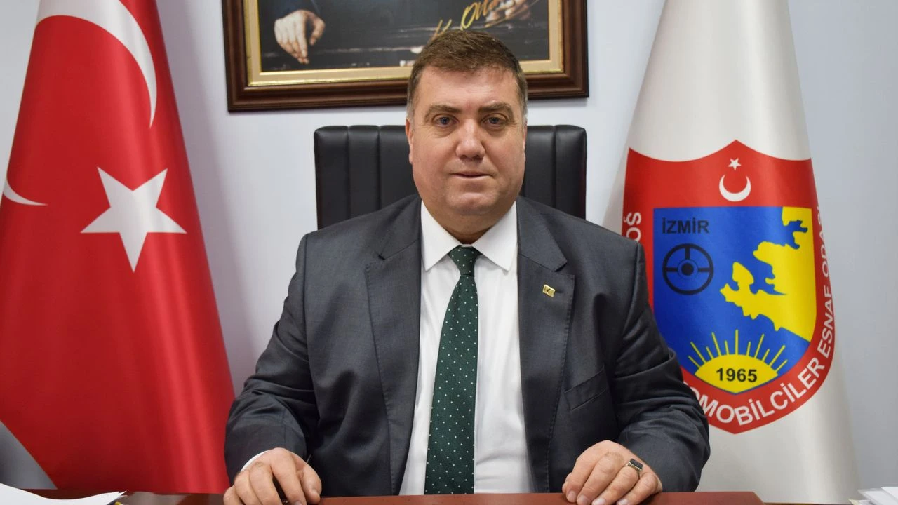 İzmir Şoförler ve Otomobilciler Odası Başkanı Erkan Özkan, kendisini "çalışmamakla"