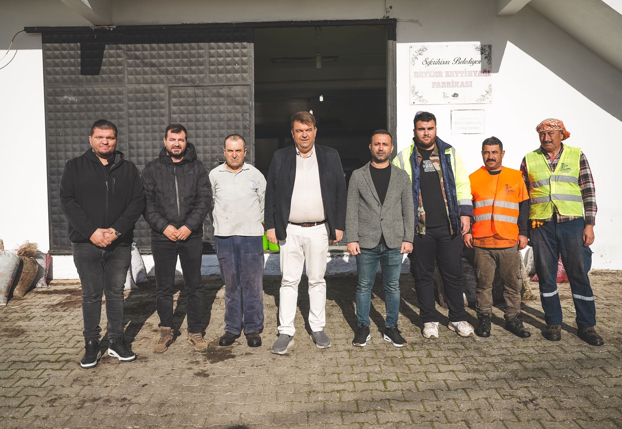 Seferihisar Belediyesi'nin 2016'dan beri hizmet veren Beyler Zeytinyağı Fabrikası, günlük