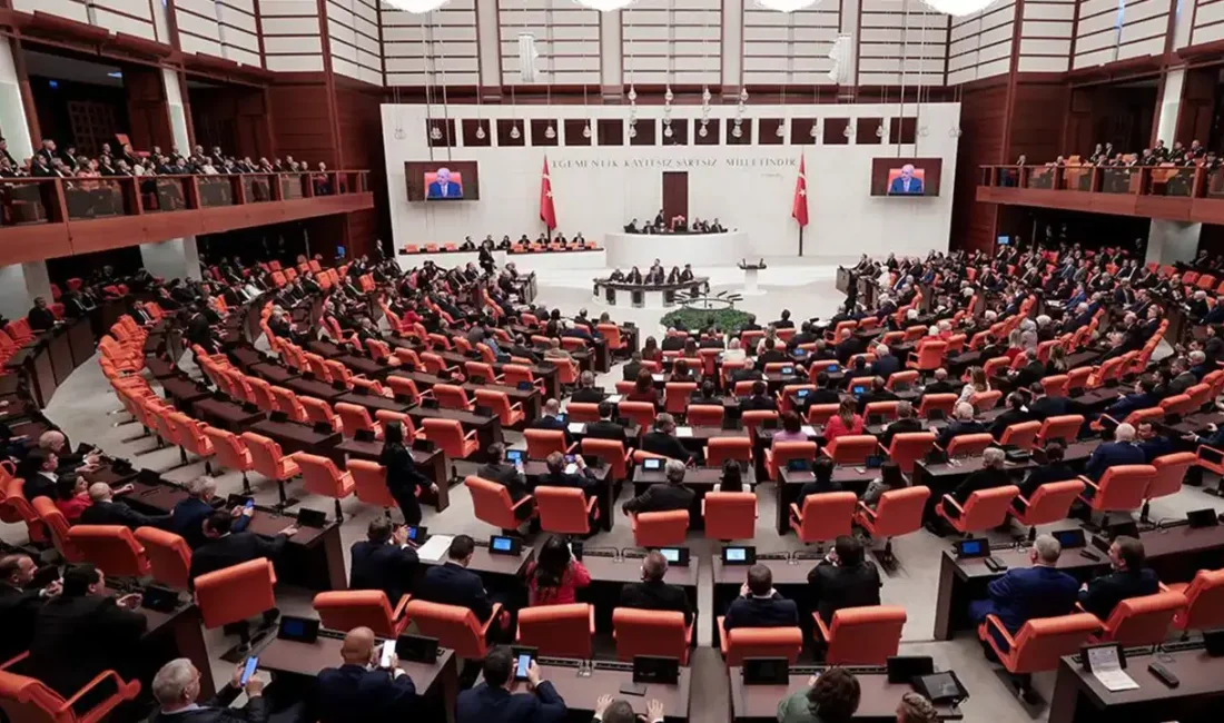 İYİ Parti'den istifa eden bağımsız Ankara Milletvekili Koray Aydın'ın CHP'ye