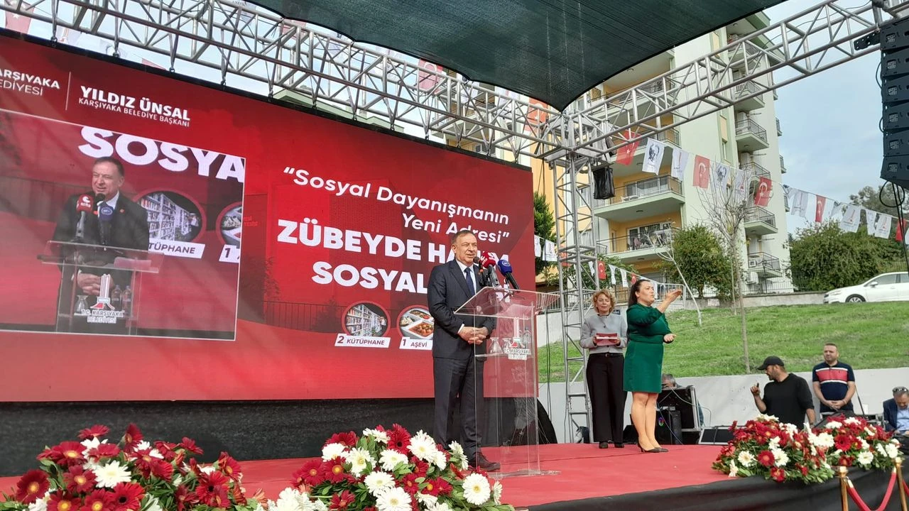 CHP Genel Başkan Yardımcısı Gökan Zeybek, Karşıyaka’daki Zübeyde Hanım Sosyal