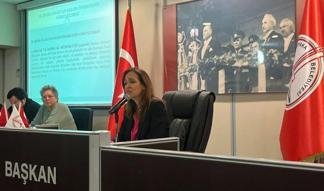 Karşıyaka Belediye Başkanı Yıldız Ünsal, Bostanlı Pazaryeri için olağanüstü toplanan