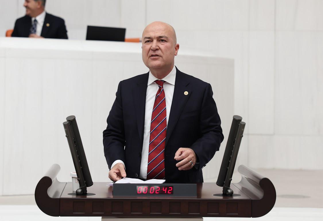 CHP’li Murat Bakan, Emniyet Teşkilatı'ndaki plansız amir alımlarının 10 yıl
