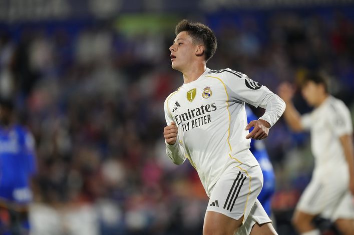 Dünyanın Gözü Onda! Arda Güler’in Piyasa Değeri 90 Milyon Euro’ya Fırlayarak Rekor Kırdı! Real Madrid’de sergilediği başarılı performans ve asistleriyle dikkat çeken 20