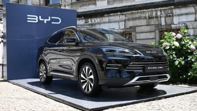 BYD gümrük krizi patlak verdi! Fabrika kurma sözünü tutmayan Çinli
