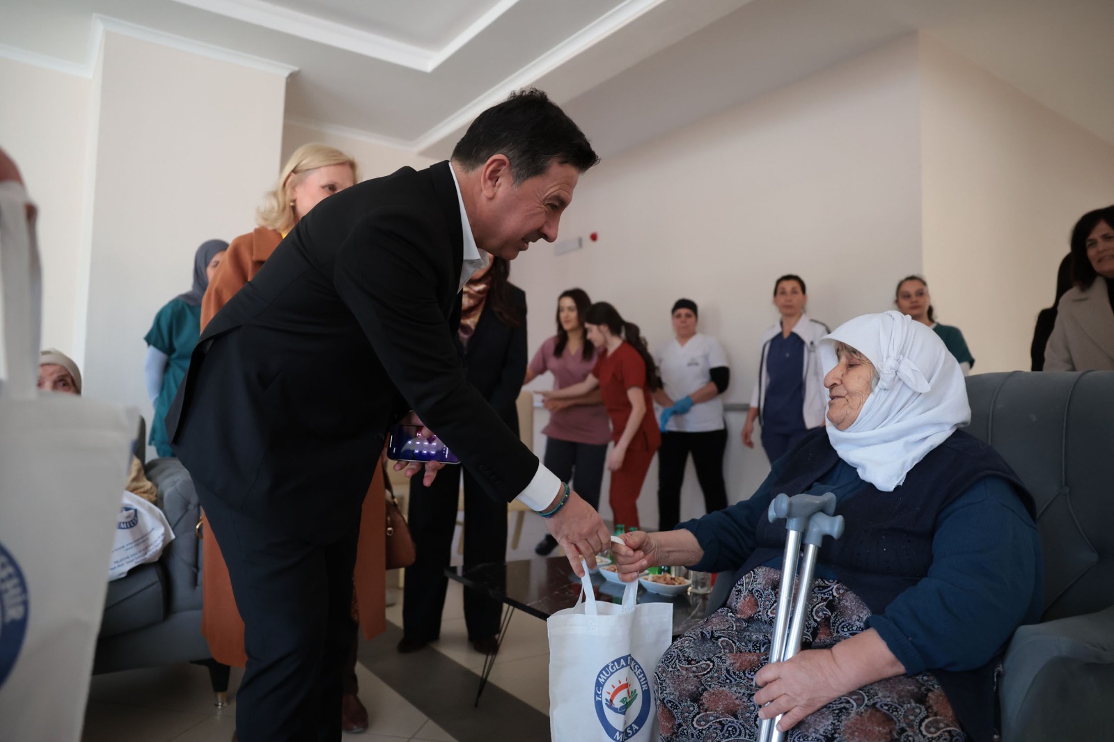 Başkan Ahmet Aras’tan Muğla’da Yaşamevi Ziyareti