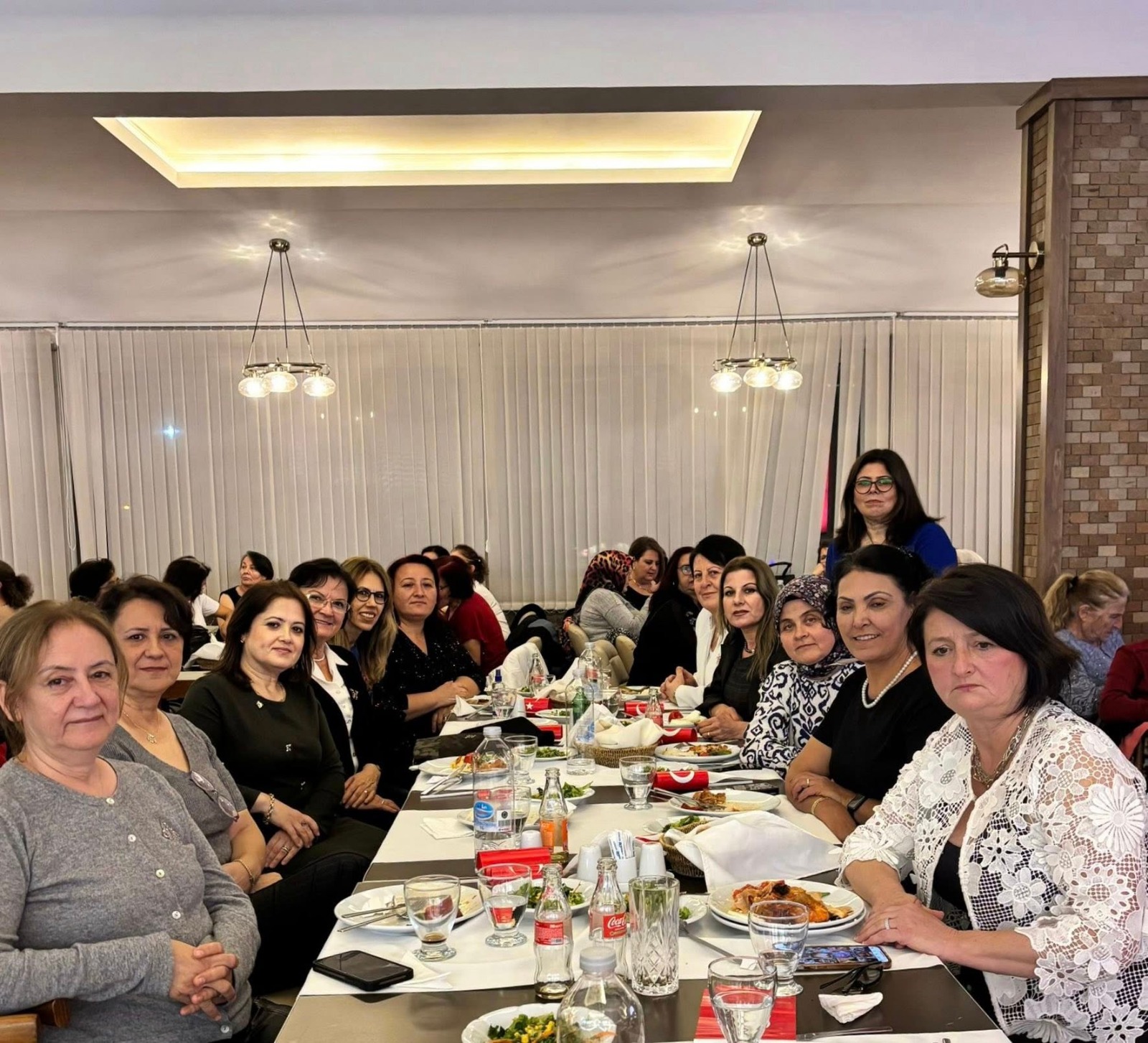 Bergama ADD'den Muhteşem 5 Aralık Kadın Hakları Gecesi