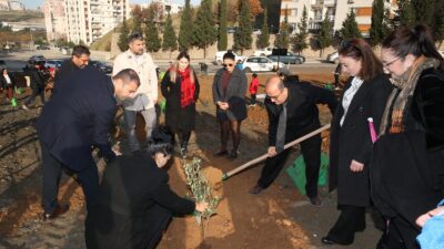 Çiğli Belediyesi, Uğur Mumcu Parkı'nda sona yaklaştı, Maltepe'de güvenli oyun