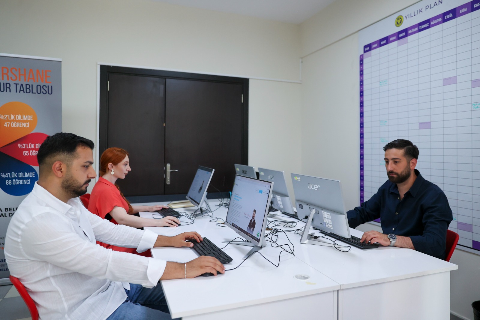 Dijital Dershane 22 bin öğrencinin hayaline ışık oldu