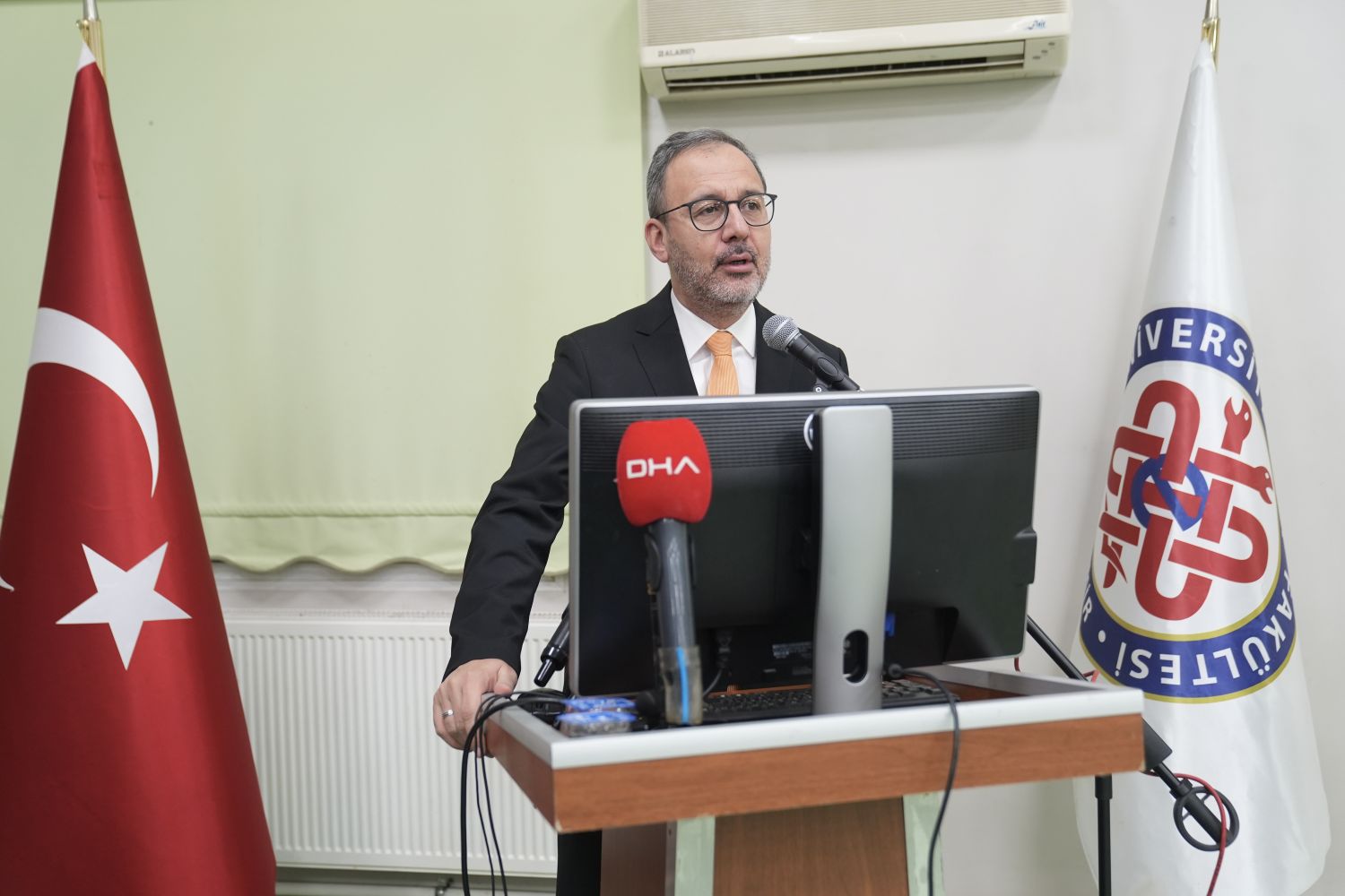 TBMM Engelli Komisyonu, Dr. Mehmet Kasapoğlu başkanlığında EÜ'yü ziyaret etti.