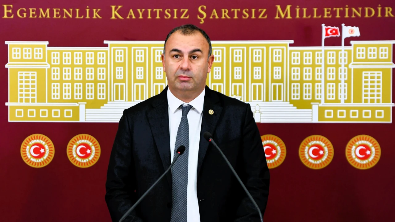 CHP PM Üyesi ve İzmir Milletvekili Ednan Arslan, iktidarın İzmirli