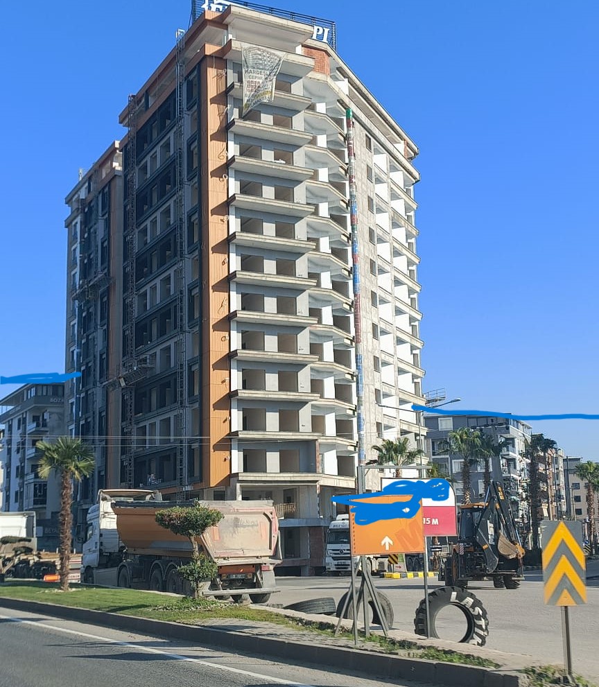 Ercan Yapı İnşaat Menemen’de imar tartışmasının merkezinde. 6 katlı binaların