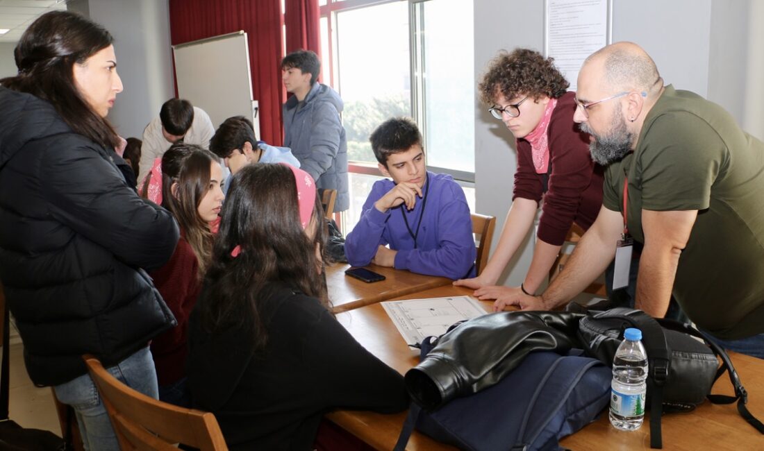 İKÇÜ Green Catalyst Ideathon ile İzmirli gençler su ve atık