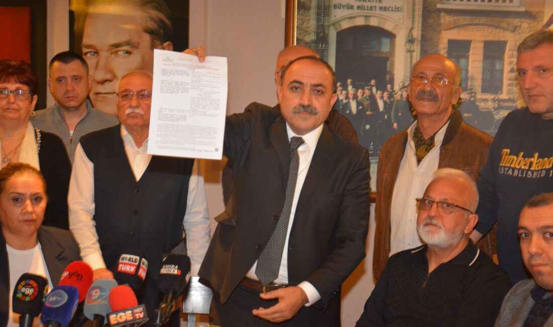 İzmir Lokantacılar Odası Başkanı Doğan Kılıç, eski başkan Aykut Yenice’nin