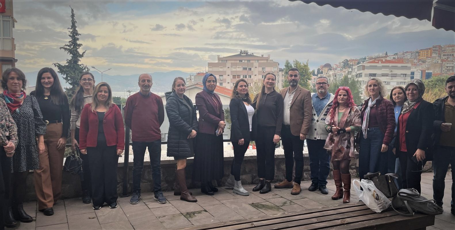 İzmir Öğretmen Akademileri, Edebiyat Akademisi etkinliğinde Doç. Dr. Ahıskalı liderliğinde