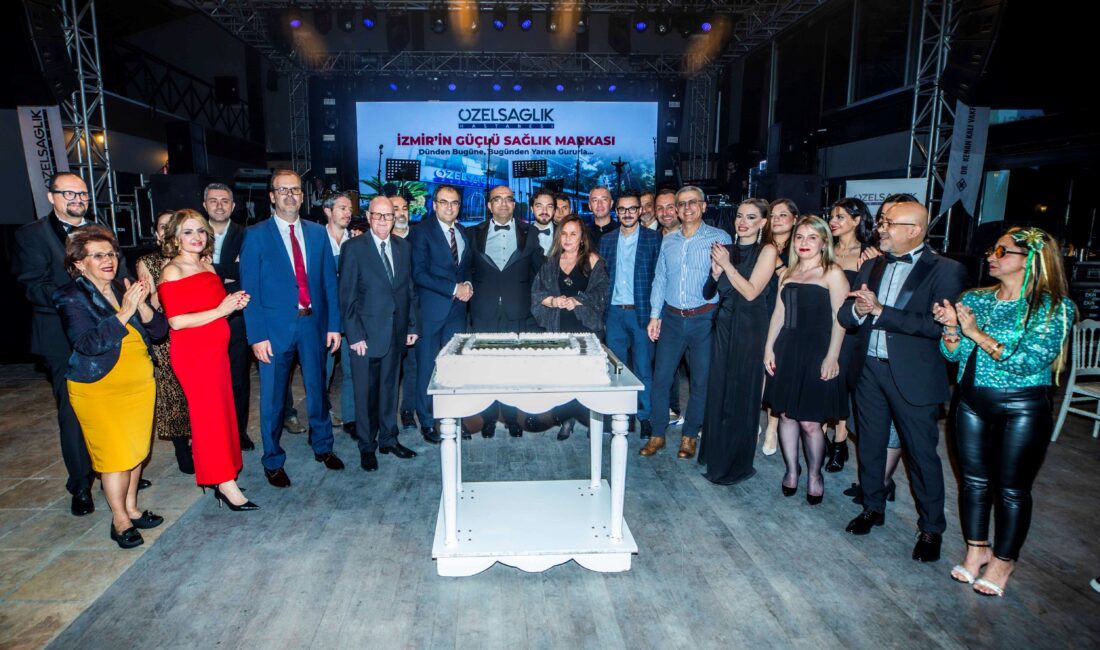İzmir Özel Sağlık Hastanesi 5. yaşını kutladı! Op. Dr. Kenan