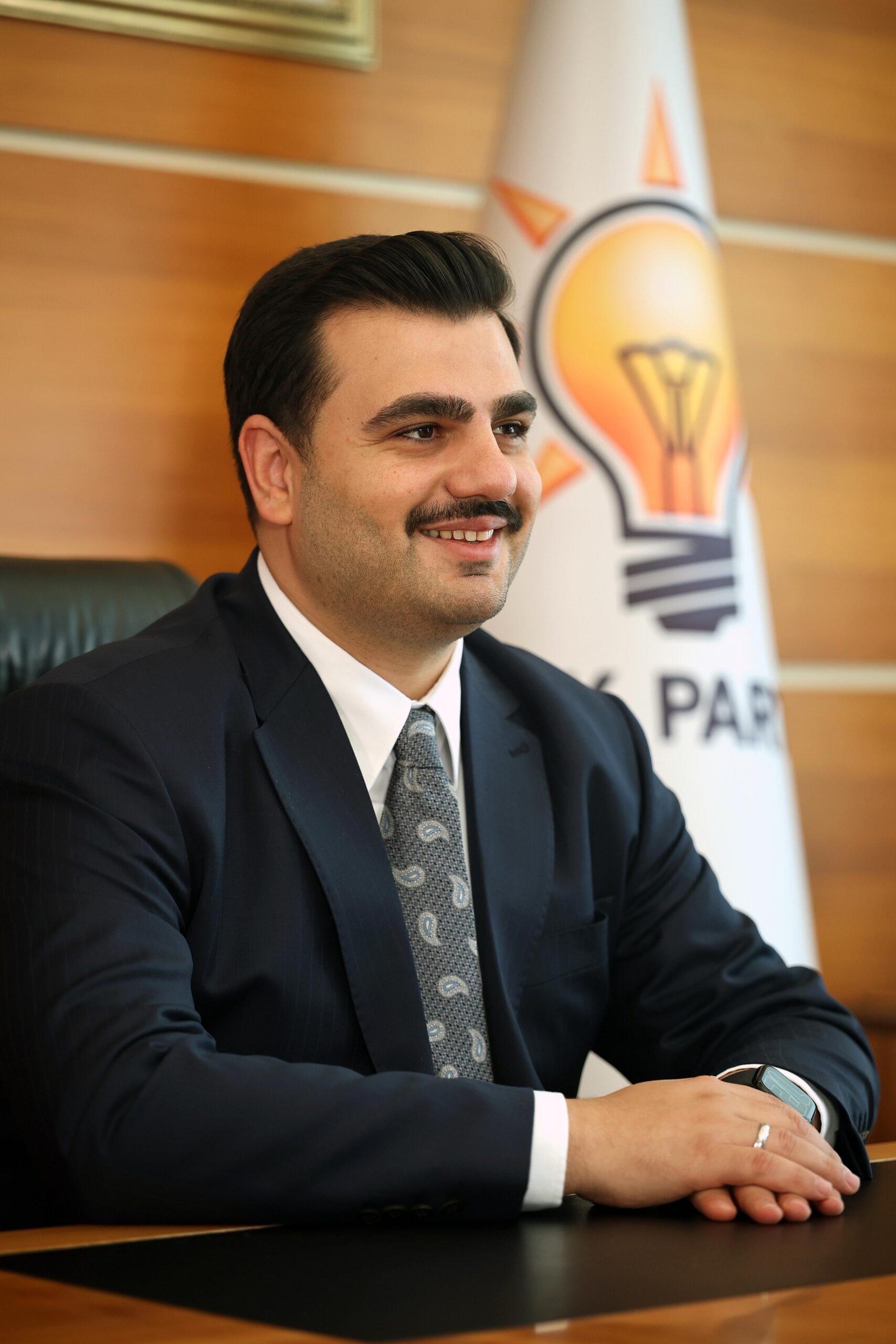 AK Parti Genel Sekreteri Eyyüp Kadir İnan, İzmir Şehir Hastanesi'nin