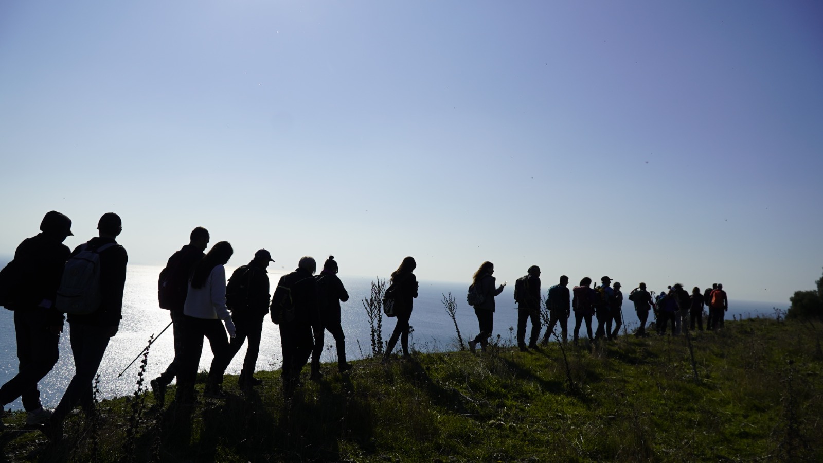 İzmir Büyükşehir Belediyesi üniversite öğrencilerini Klaros ve Notion antik kentlerine