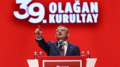 Önceki dönem YDK üyesi olan İzmirli Özkan Tice ve Ekincan