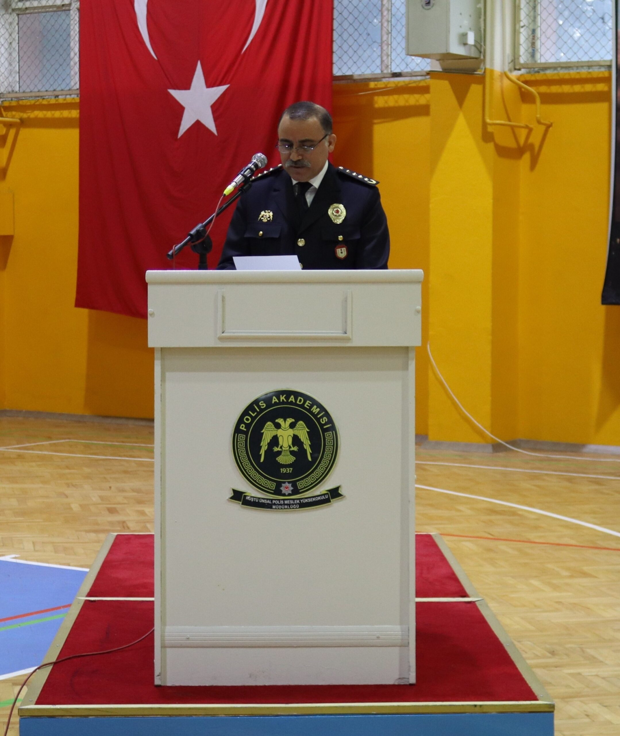 Aile Çalıştayı İzmir’de Rüştü Ünsal PMYO’da Yapıldı