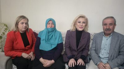 Terörsüz Türkiye süreci İzmir Karabağlar’da şehit ailesinin desteğiyle güç kazandı.