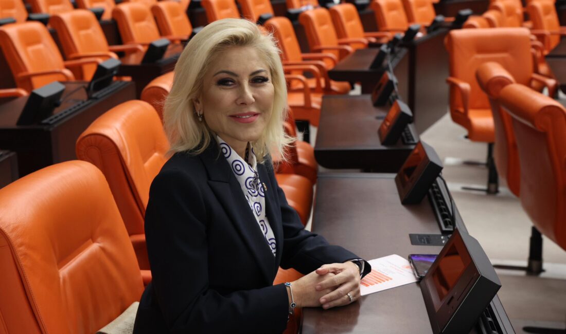 Şebnem Bursalı’dan 5 Aralık Mesajı: “Siyasette Kadın, Empatiyi Artırır!” AK Parti İzmir Milletvekili Şebnem Bursalı, 5 Aralık’ın tarihi önemini