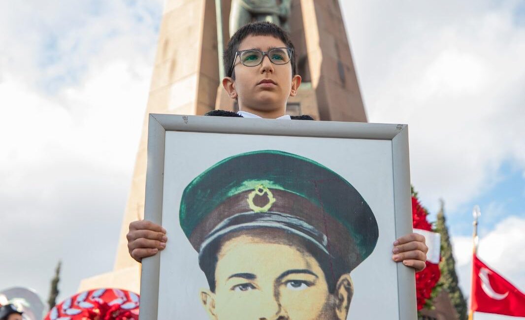 Devrim şehidi Asteğmen Kubilay 95. yılında Menemen'de anılıyor. 19. Şehit