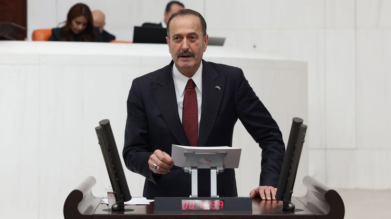 İzmir Milletvekilleri 2025 Karnesi Açıklandı
