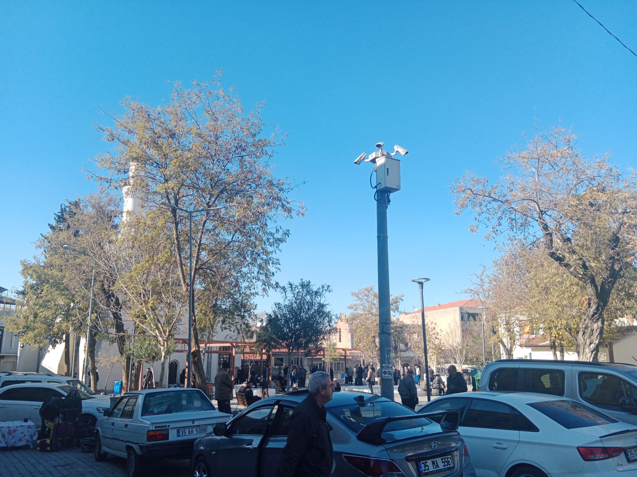 Zaman Tüneline Açılan Pencere Anafartalar Caddesi