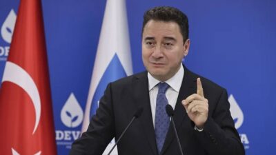 Ali Babacan, sanal bahsin aile facialarına yol açtığını belirterek Erdoğan'a