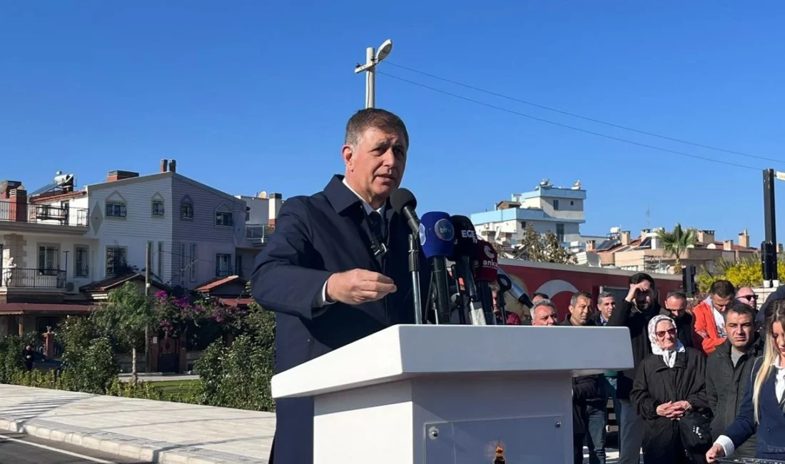 İzmir Büyükşehir Belediye Başkanı Cemil Tugay, AK Partili Ceyda Bölünmez