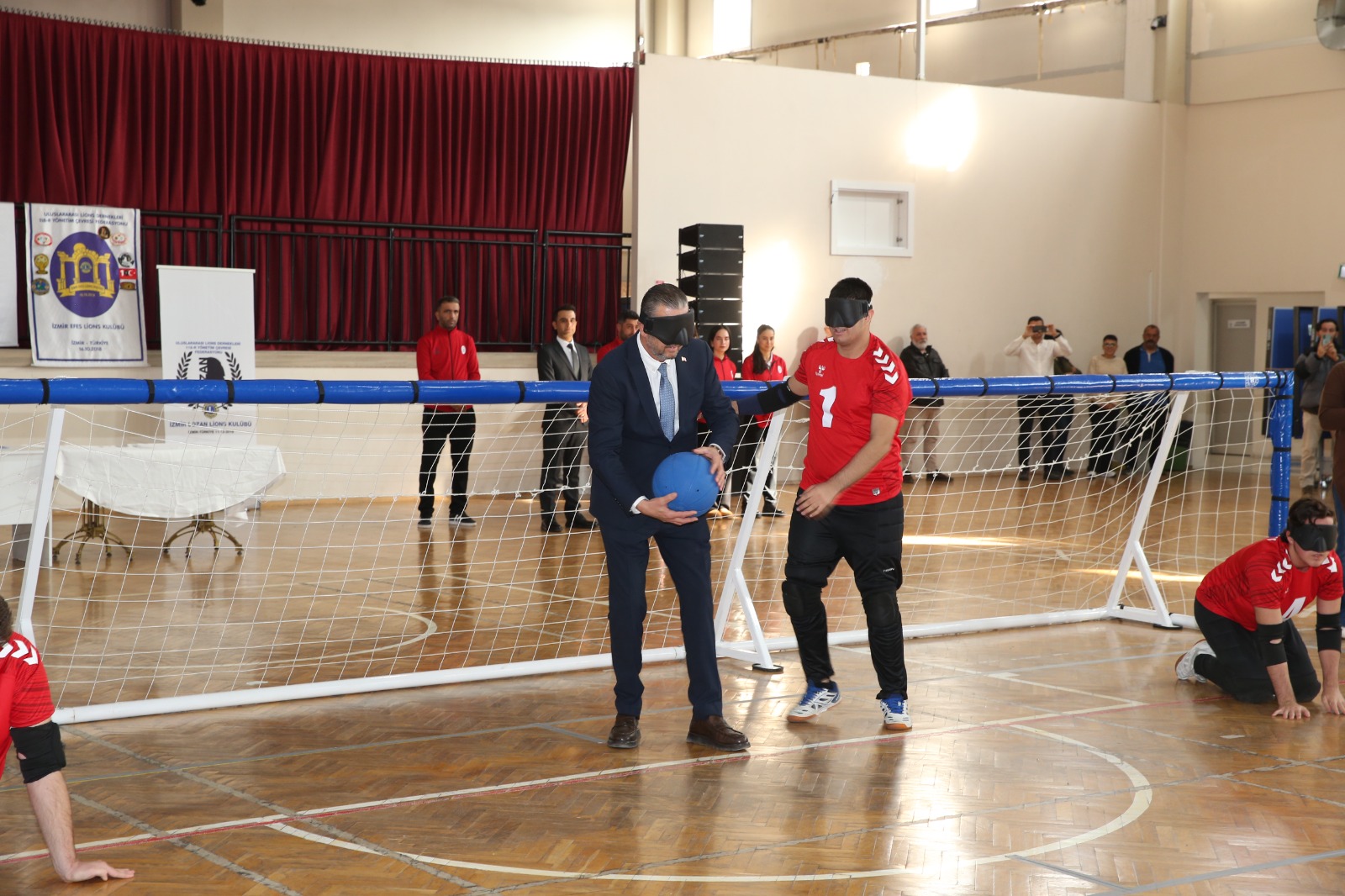 Çiğli Belediyesi, 3 Aralık Dünya Engelliler Günü’nde Lions Dernekleri iş