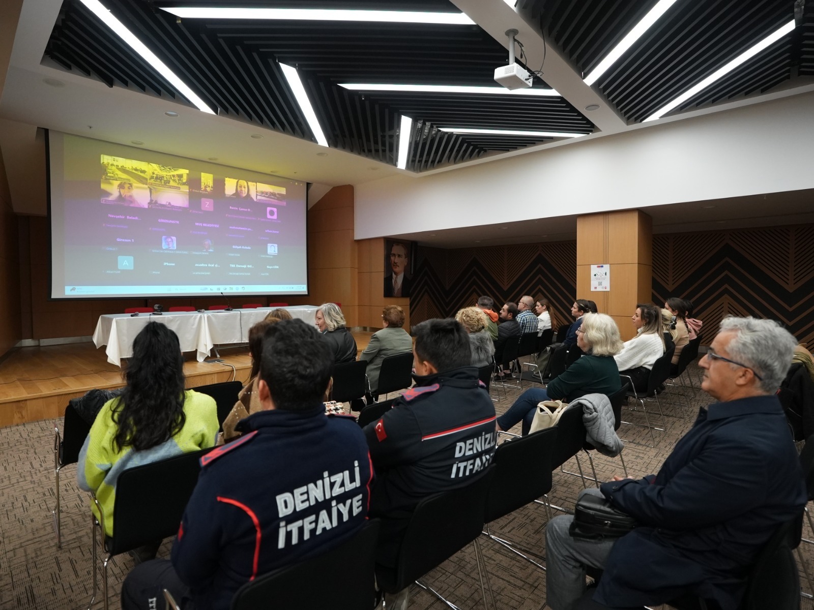 Denizli Büyükşehir Belediyesi, Kadın Dostu Kentler Projesi'nin üçüncü fazında, Dışişleri