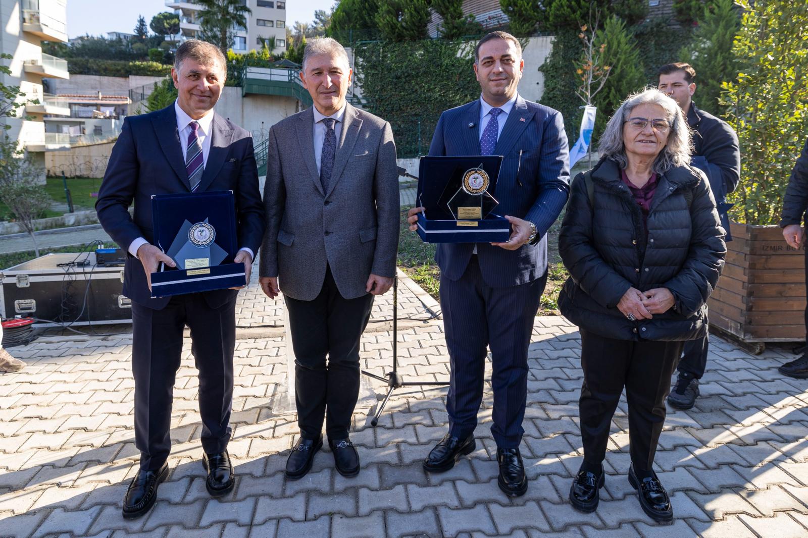 Toplumcu hekimliğin simge ismi Dr. Ergün Demir adına Narlıdere'de açılan
