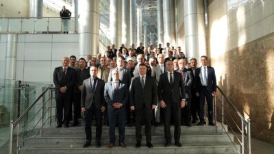 ESHOT Genel Müdürü Övünç Özgen, hareket memurlarıyla bir araya gelerek