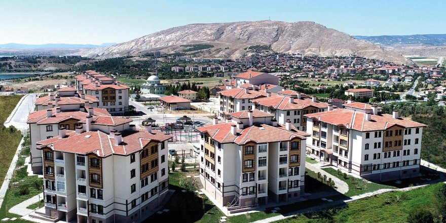 İzmir Güzelbahçe'de teknik şartname nedeniyle iptal edilen 1090 konutluk dev