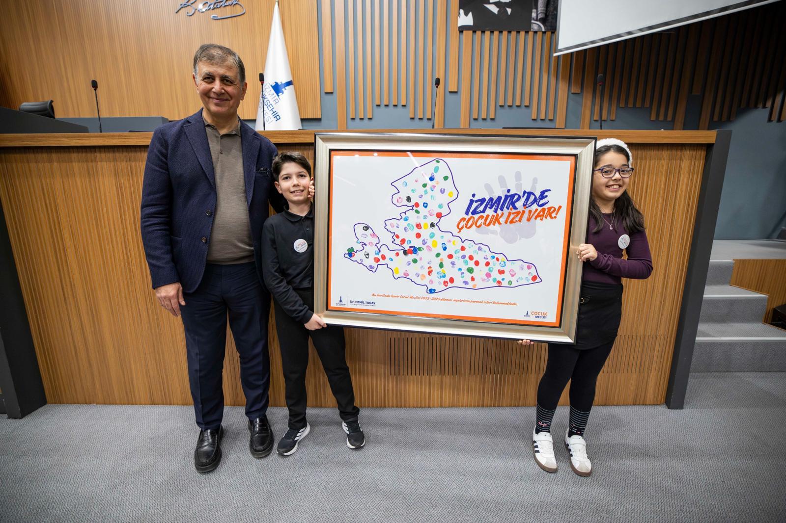 İzmir Büyükşehir Belediyesi 2025 yılında çocukları kentin öznesi yaptı. Çocuk