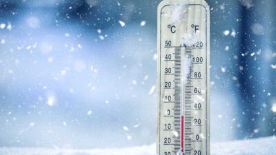 Meteoroloji'den İzmir için dondurucu soğuk uyarısı! Hafta sonu kıyı ilçeleri