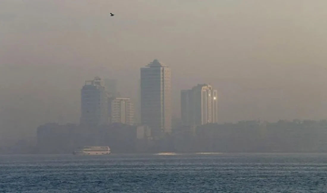 İzmir 2025 hava kalitesi raporu alarm veriyor. Karbonmonoksit kirliliği birçok