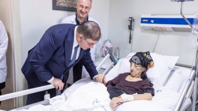 İzmir Büyükşehir Belediyesi, 2025'te koruyucu sağlık ağı ve "SAGEB" unvanıyla