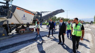 İzmir Büyükşehir Belediyesi, 2025'te 260 km yol yeniledi. 2026'da Buca